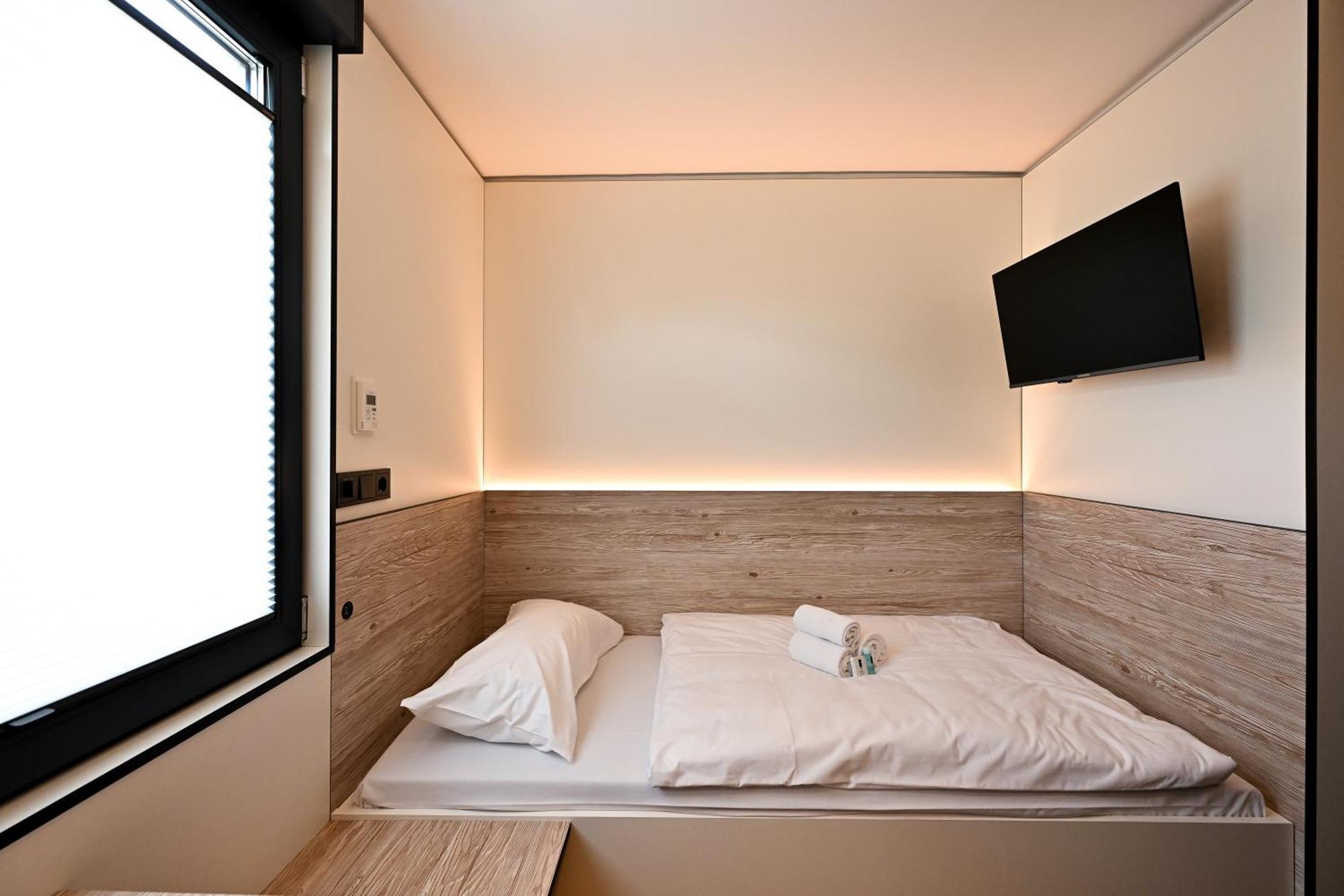 Roatel Busdorf A7 My-Roatel-Com Hotel Buitenkant foto